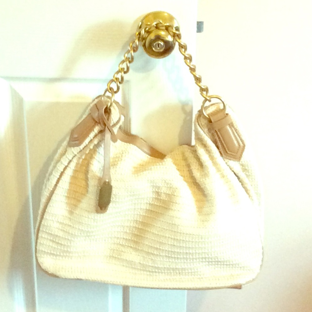 NWOT Unique Classy Shoulder Bag